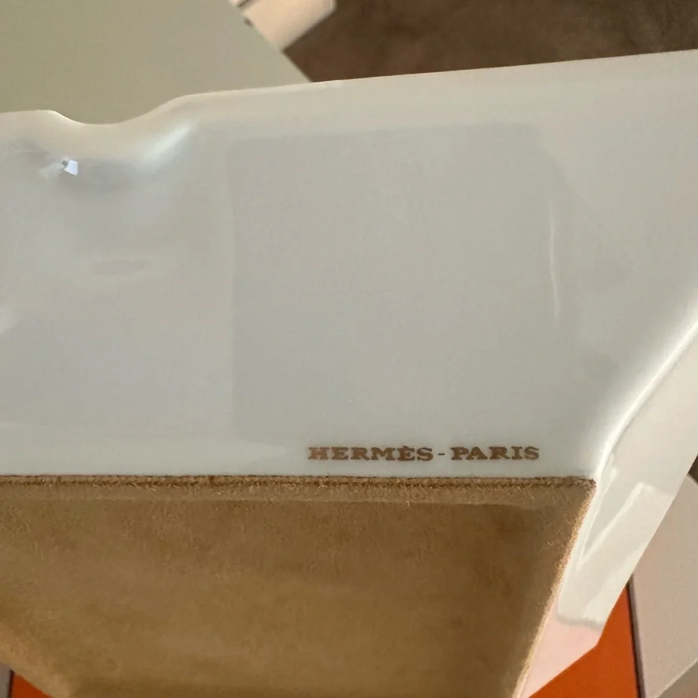Hermès Porcelain Pumpkin's Ashtray - Picture 9 of 11